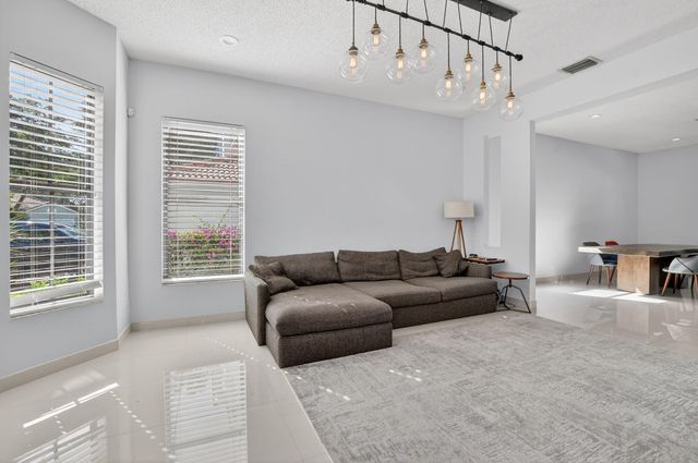 10058 Umberland Place, Boca Raton, FL 33428