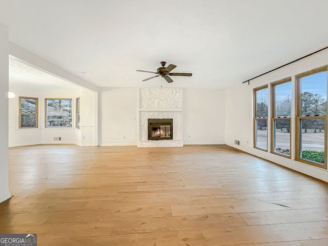 10215 Creel Road, Chattahoochee Hills, GA 30213