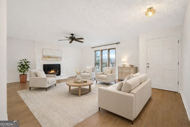 10215 Creel Road, Chattahoochee Hills, GA 30213
