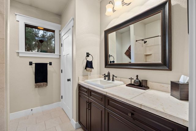 122 Dawana LN, Georgetown, TX 78628