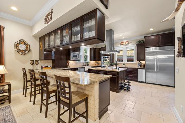 122 Dawana LN, Georgetown, TX 78628