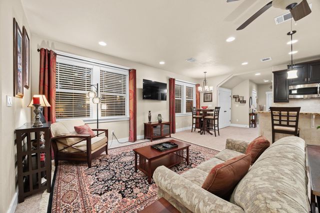 122 Dawana LN, Georgetown, TX 78628