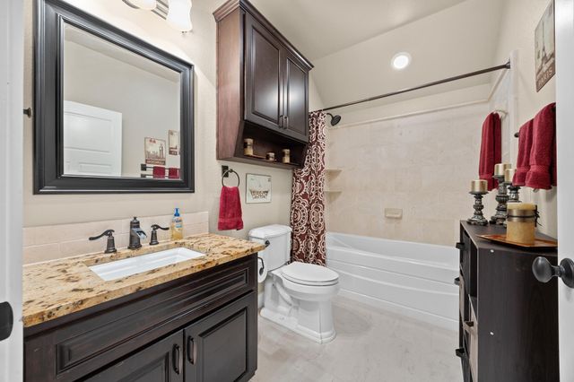 122 Dawana LN, Georgetown, TX 78628