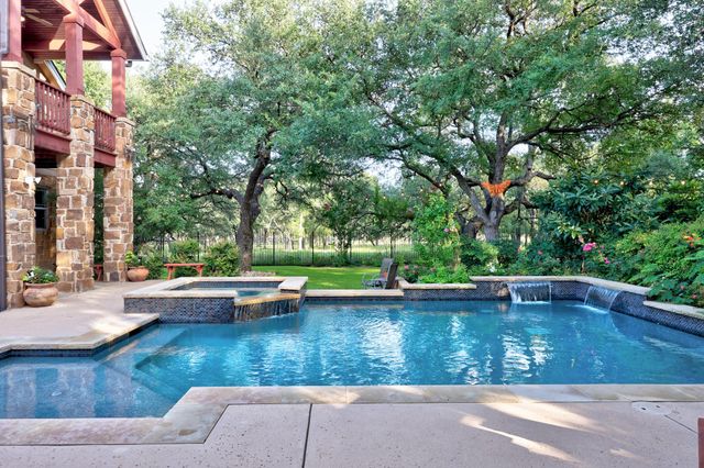 122 Dawana LN, Georgetown, TX 78628