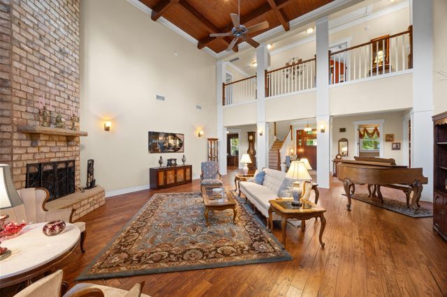 122 Dawana LN, Georgetown, TX 78628