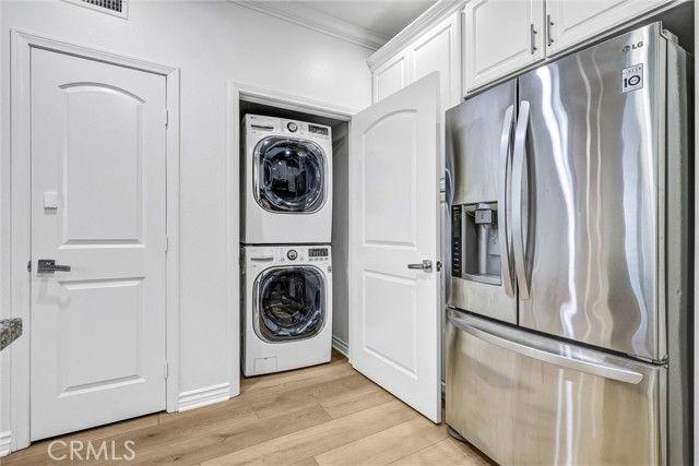 130 Rose Arch, Irvine, CA 92620