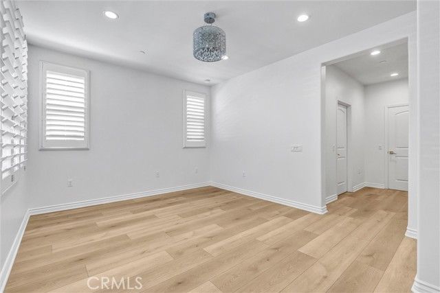 130 Rose Arch, Irvine, CA 92620