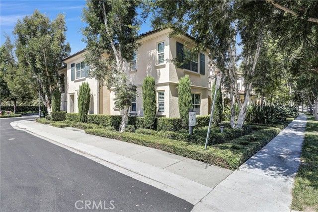 130 Rose Arch, Irvine, CA 92620