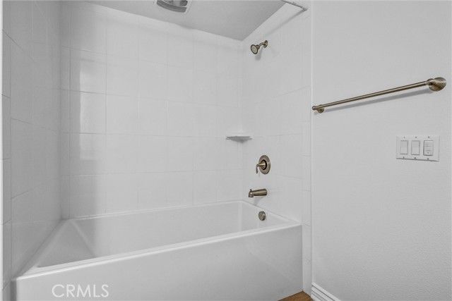 130 Rose Arch, Irvine, CA 92620