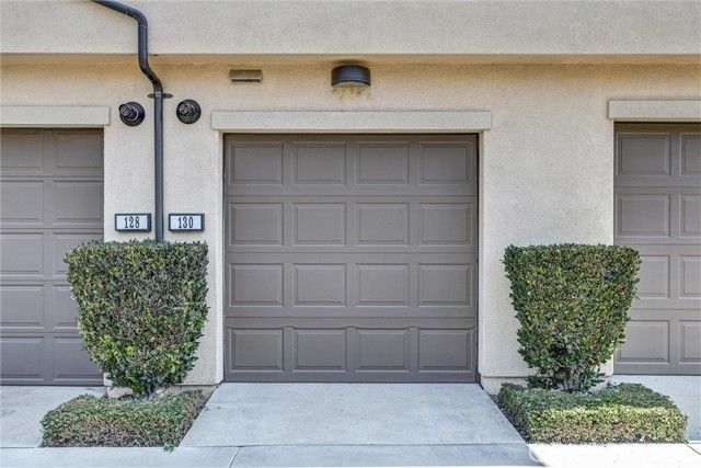 130 Rose Arch, Irvine, CA 92620