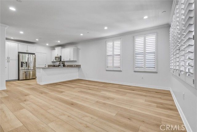 130 Rose Arch, Irvine, CA 92620