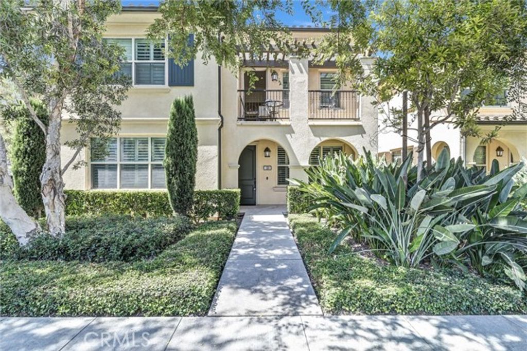 130 Rose Arch, Irvine, CA 92620