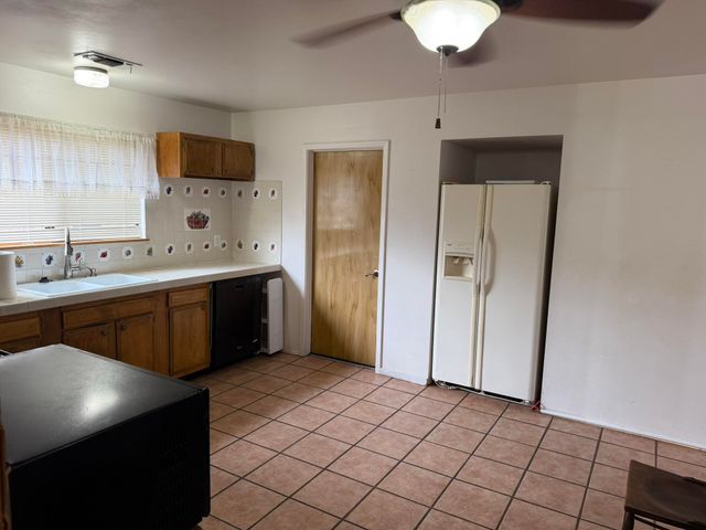 3009 Vista Grande Drive NW, Albuquerque, NM 87120