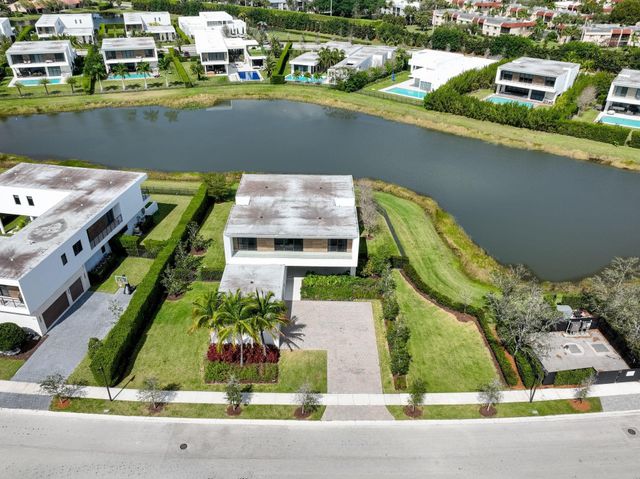 16553 Botaniko Drive S, Weston, FL 33326