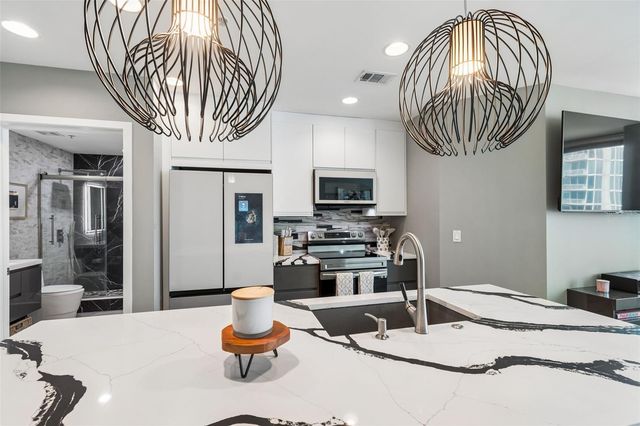 777 N ASHLEY DRIVE 2313, Tampa, FL 33602