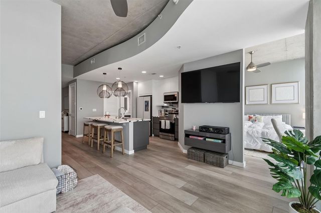 777 N ASHLEY DRIVE 2313, Tampa, FL 33602