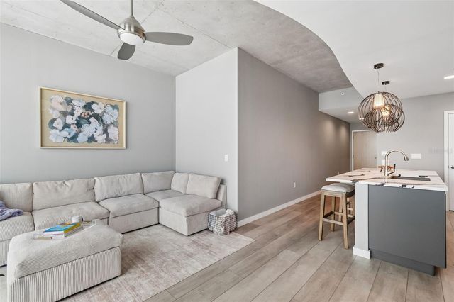 777 N ASHLEY DRIVE 2313, Tampa, FL 33602