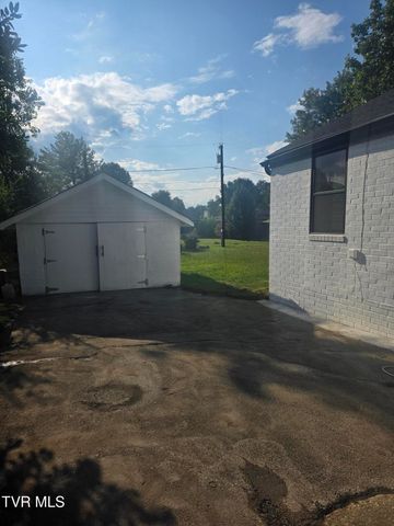 2041 Sherwood Rd Road, Kingsport, TN 37664