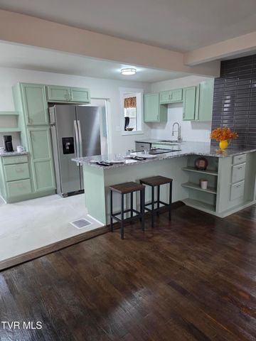 2041 Sherwood Rd Road, Kingsport, TN 37664