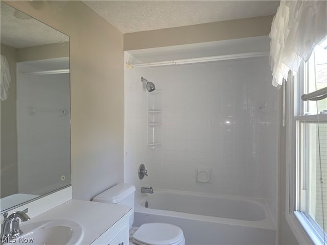 6783 Kirkwood Drive, Mentor, OH 44060