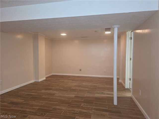 6783 Kirkwood Drive, Mentor, OH 44060