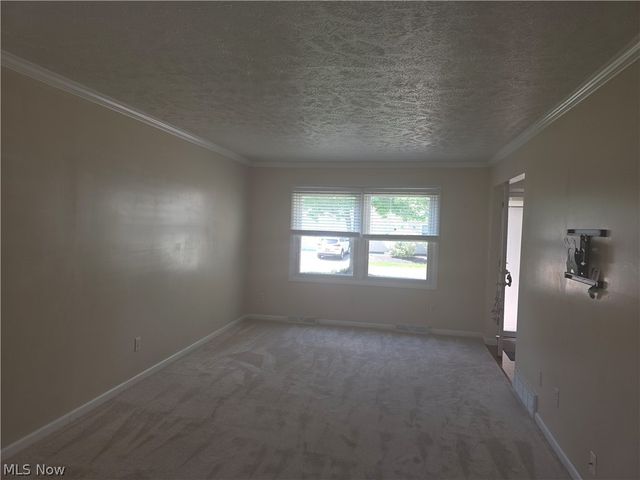 6783 Kirkwood Drive, Mentor, OH 44060