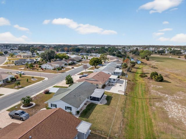 611 FOX HILLS DRIVE, Sun City Center, FL 33573