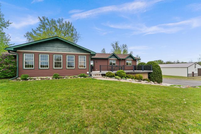 43224 Cedarcrest Trail, Harris, MN 55032