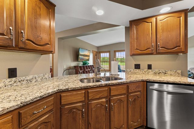 43224 Cedarcrest Trail, Harris, MN 55032