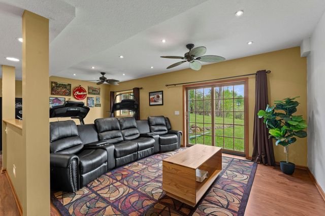 43224 Cedarcrest Trail, Harris, MN 55032