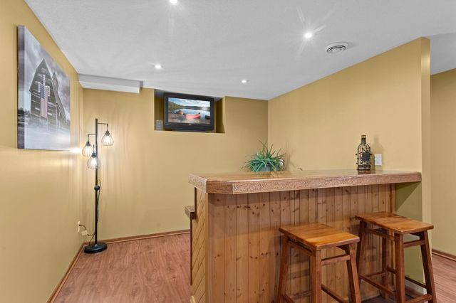 43224 Cedarcrest Trail, Harris, MN 55032