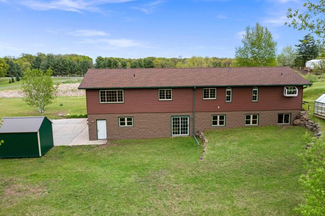 43224 Cedarcrest Trail, Harris, MN 55032