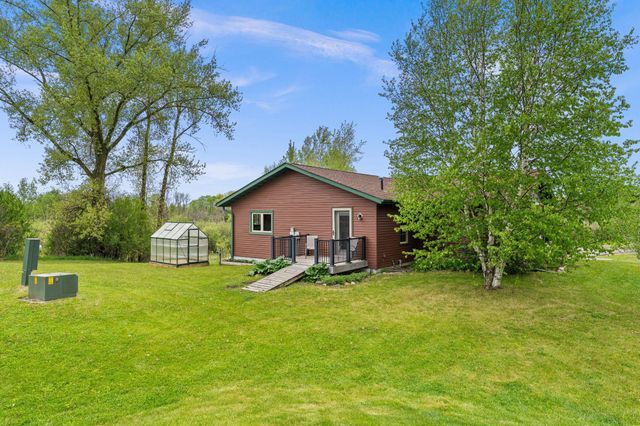 43224 Cedarcrest Trail, Harris, MN 55032