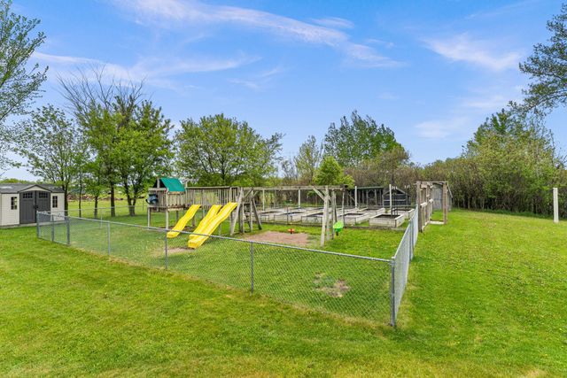 43224 Cedarcrest Trail, Harris, MN 55032