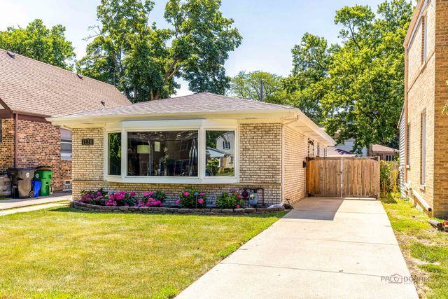 1220 Elliott Street, Park Ridge, IL 60068