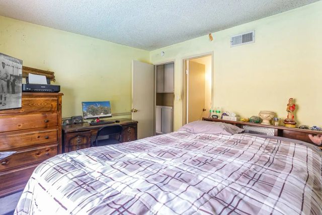 23125 Pamplico Drive, Valencia, CA 91354