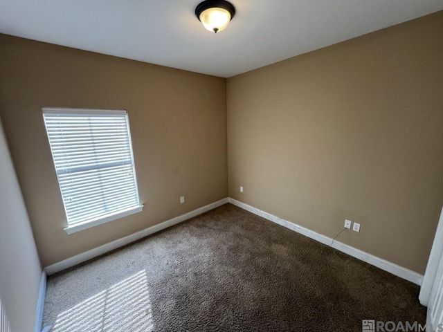 767 Summer Breeze Dr, Baton Rouge, LA 70810