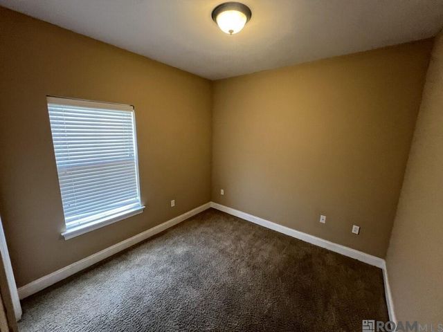 767 Summer Breeze Dr, Baton Rouge, LA 70810