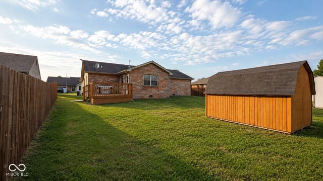 210 Bishop Drive, Seymour, IN 47274