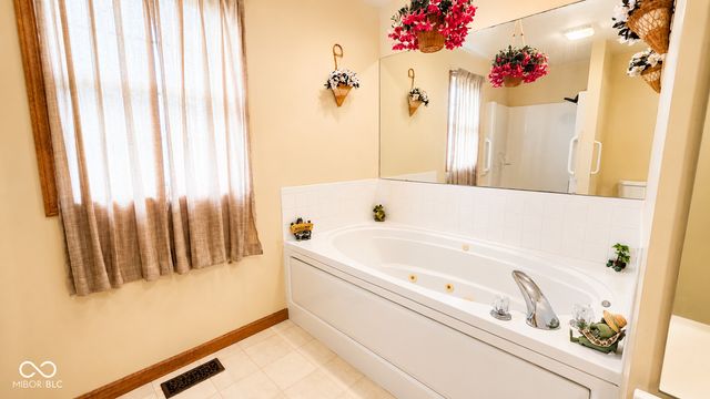 210 Bishop Drive, Seymour, IN 47274