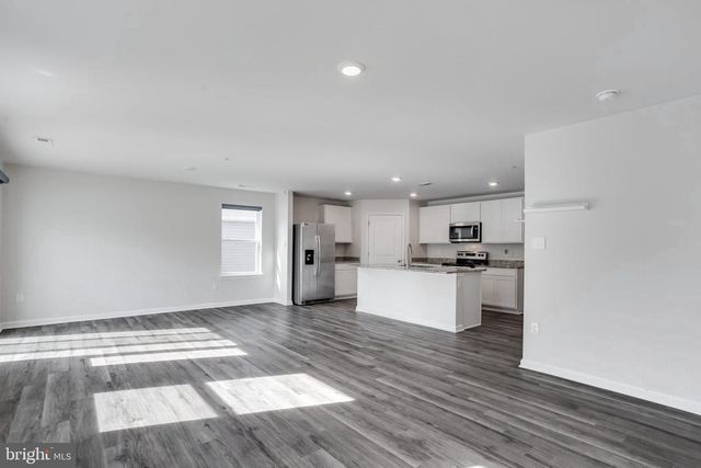291 FOREST EDGE AVE, La Plata, MD 20646