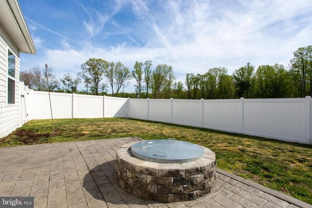 291 FOREST EDGE AVE, La Plata, MD 20646