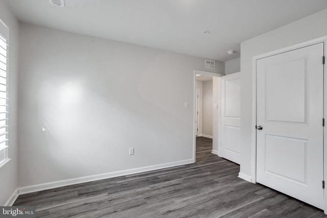 291 FOREST EDGE AVE, La Plata, MD 20646