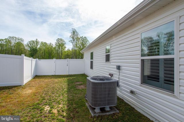 291 FOREST EDGE AVE, La Plata, MD 20646