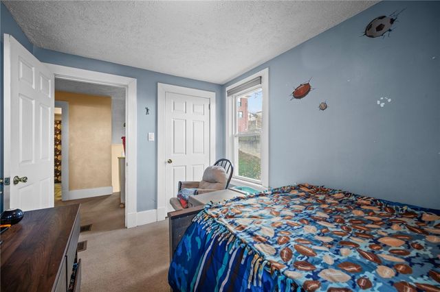 10 Jacquette Pl, Uniontown, PA 15401