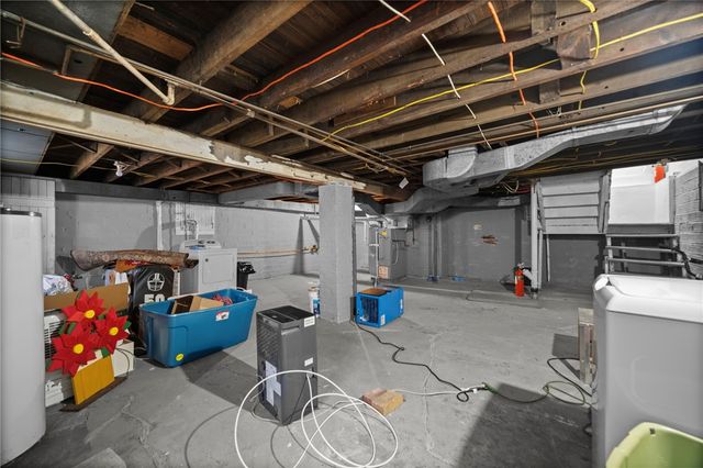 10 Jacquette Pl, Uniontown, PA 15401