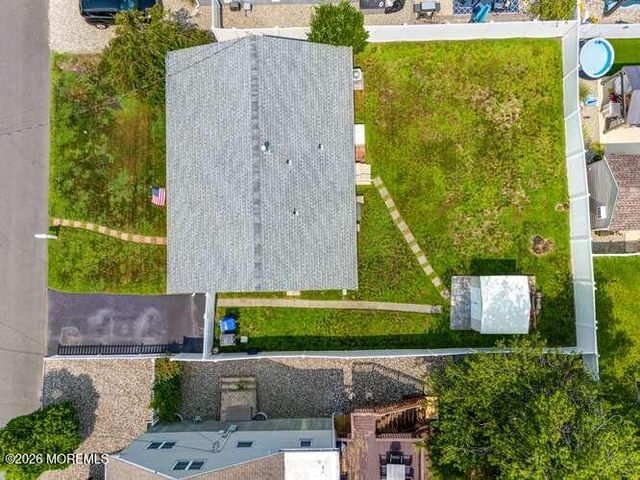 625 Beachwood Avenue, Toms River, NJ 08753
