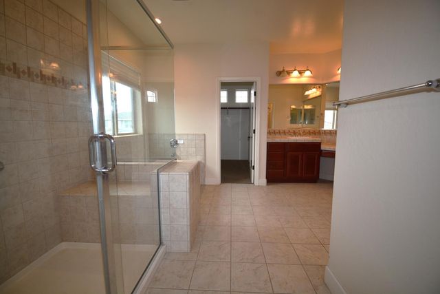 3310 N Jason Avenue, Fresno, CA 93737