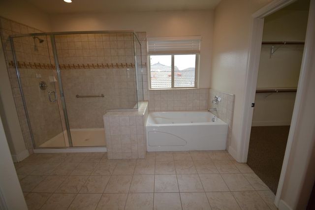 3310 N Jason Avenue, Fresno, CA 93737