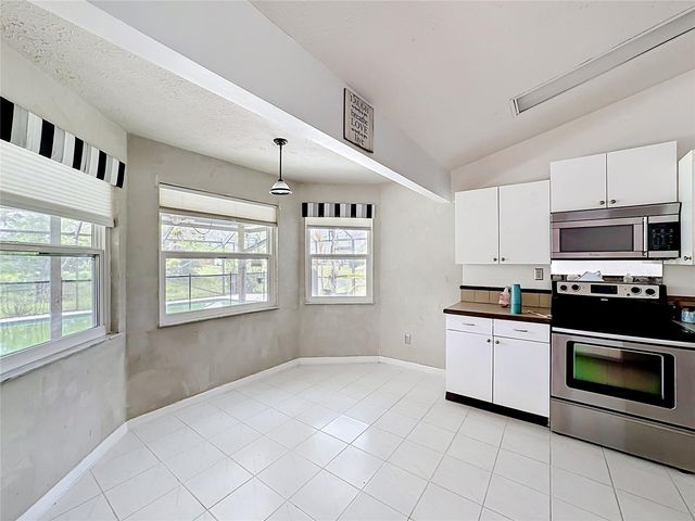 1654 SE FALLON DRIVE, Port St Lucie, FL 34983